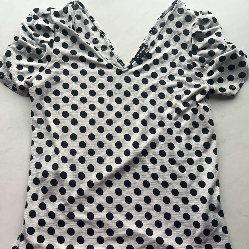 Express Polka Dot V-Neck Top in Black and Cream